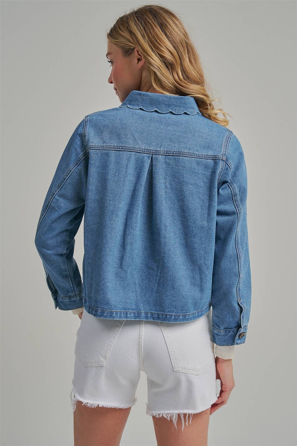 FALL DENIM JACKET WITH SCALLOP EMBROIDERY COLLAR_JLT00349-01
