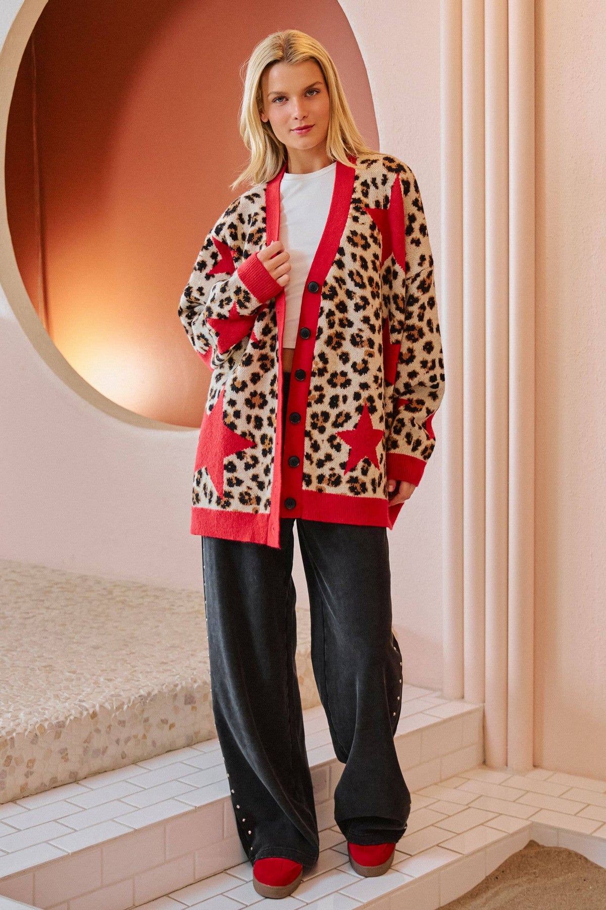 PLUS SIZE LEOPARD STAR CARDIGAN SWEATER