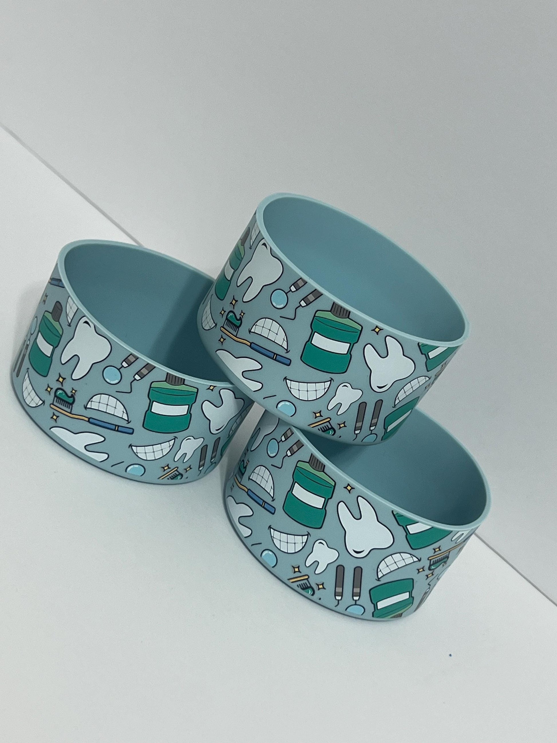 Dental silicone tumbler sleeve