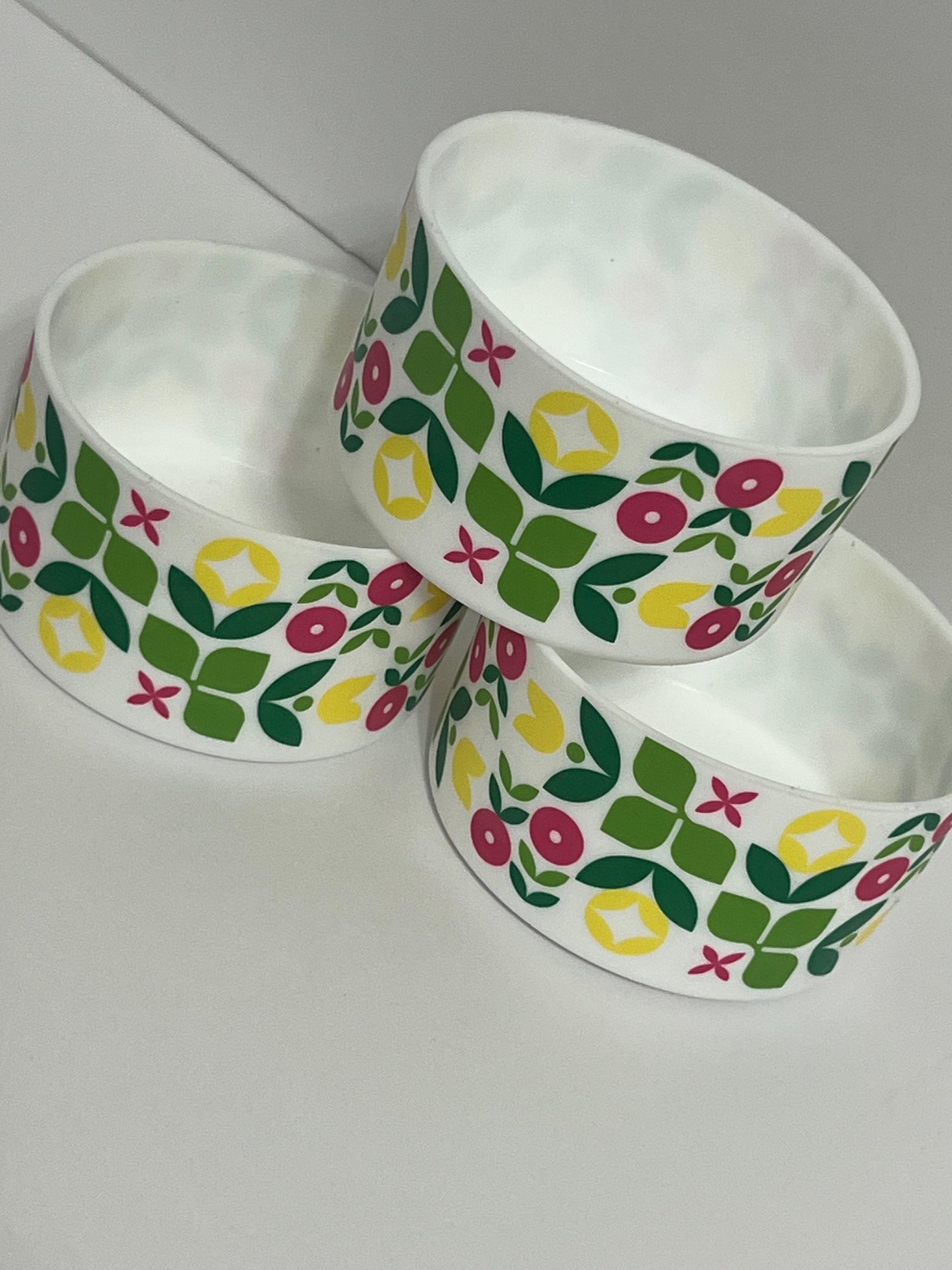 Modern Floral silicone tumbler sleeve