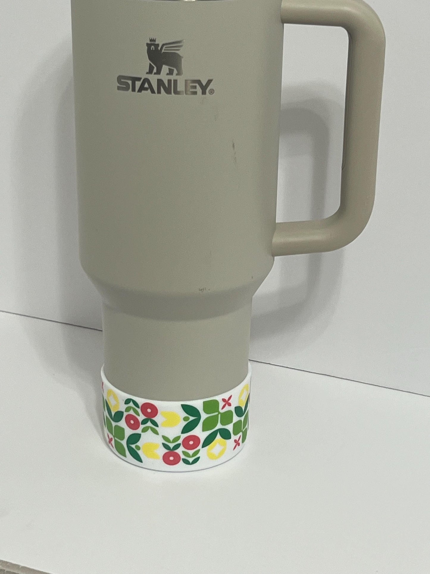 Modern Floral silicone tumbler sleeve
