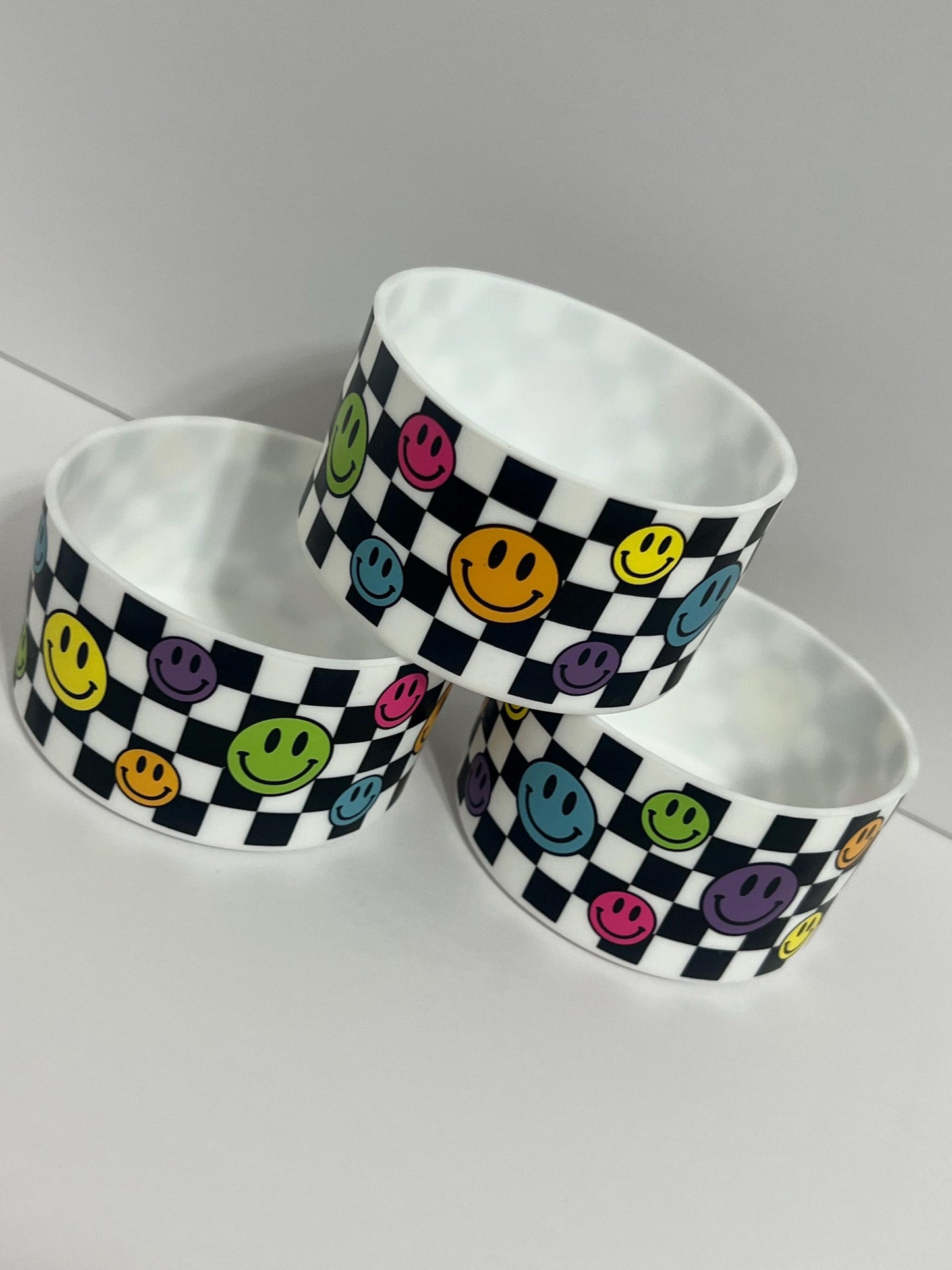 Retro Happy silicone tumbler sleeve