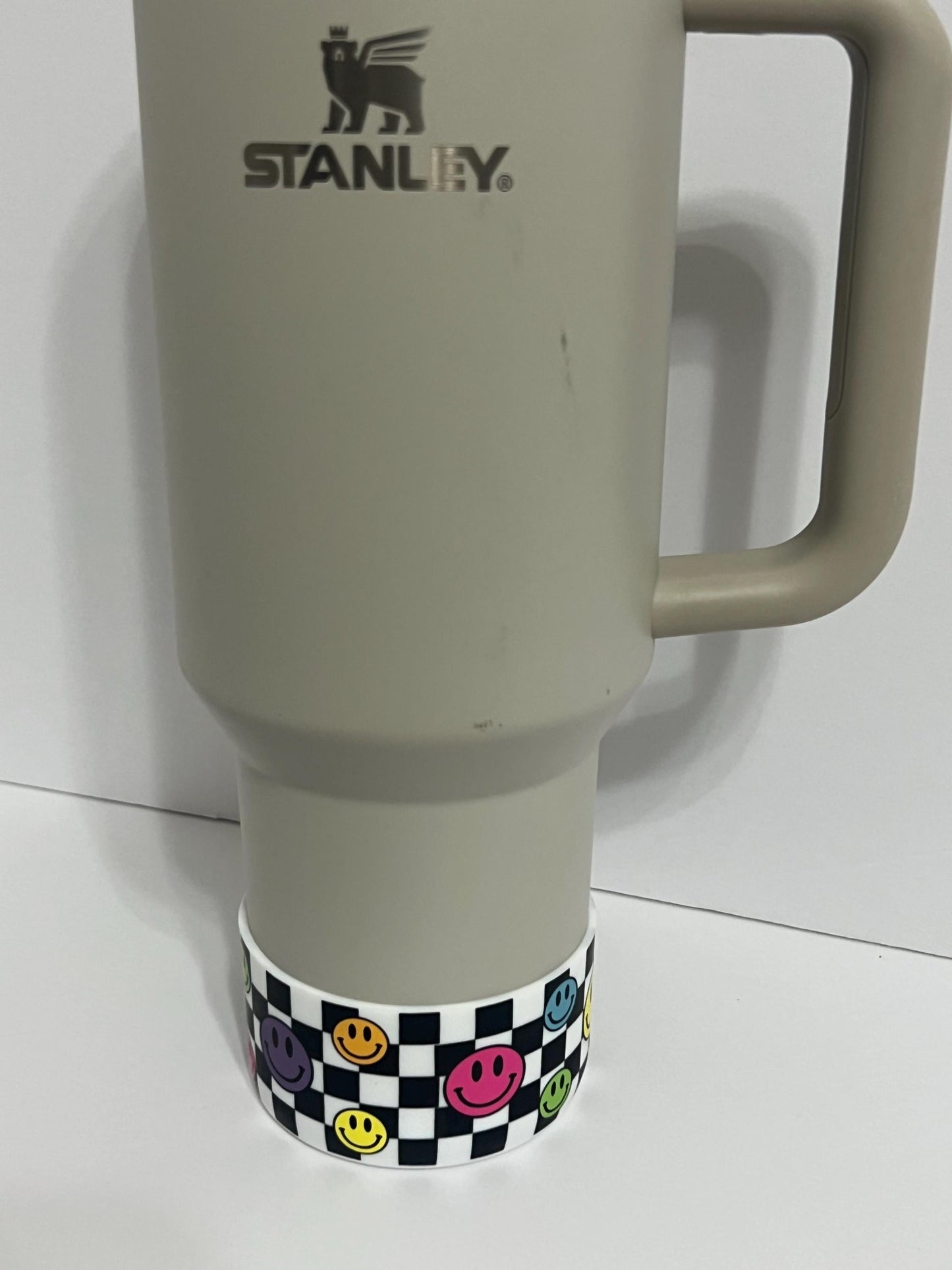 Retro Happy silicone tumbler sleeve
