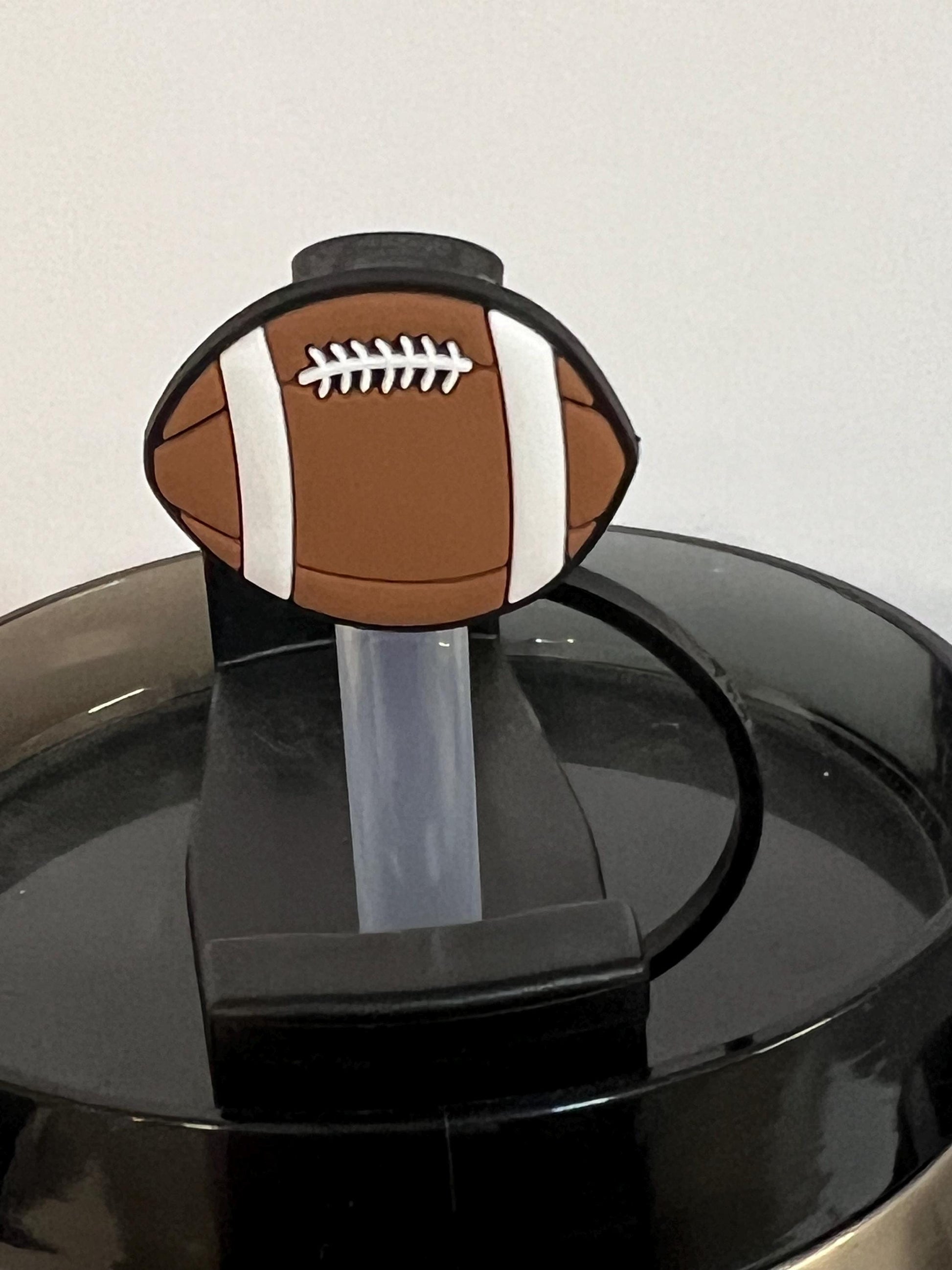 Football straw topper (10mm)