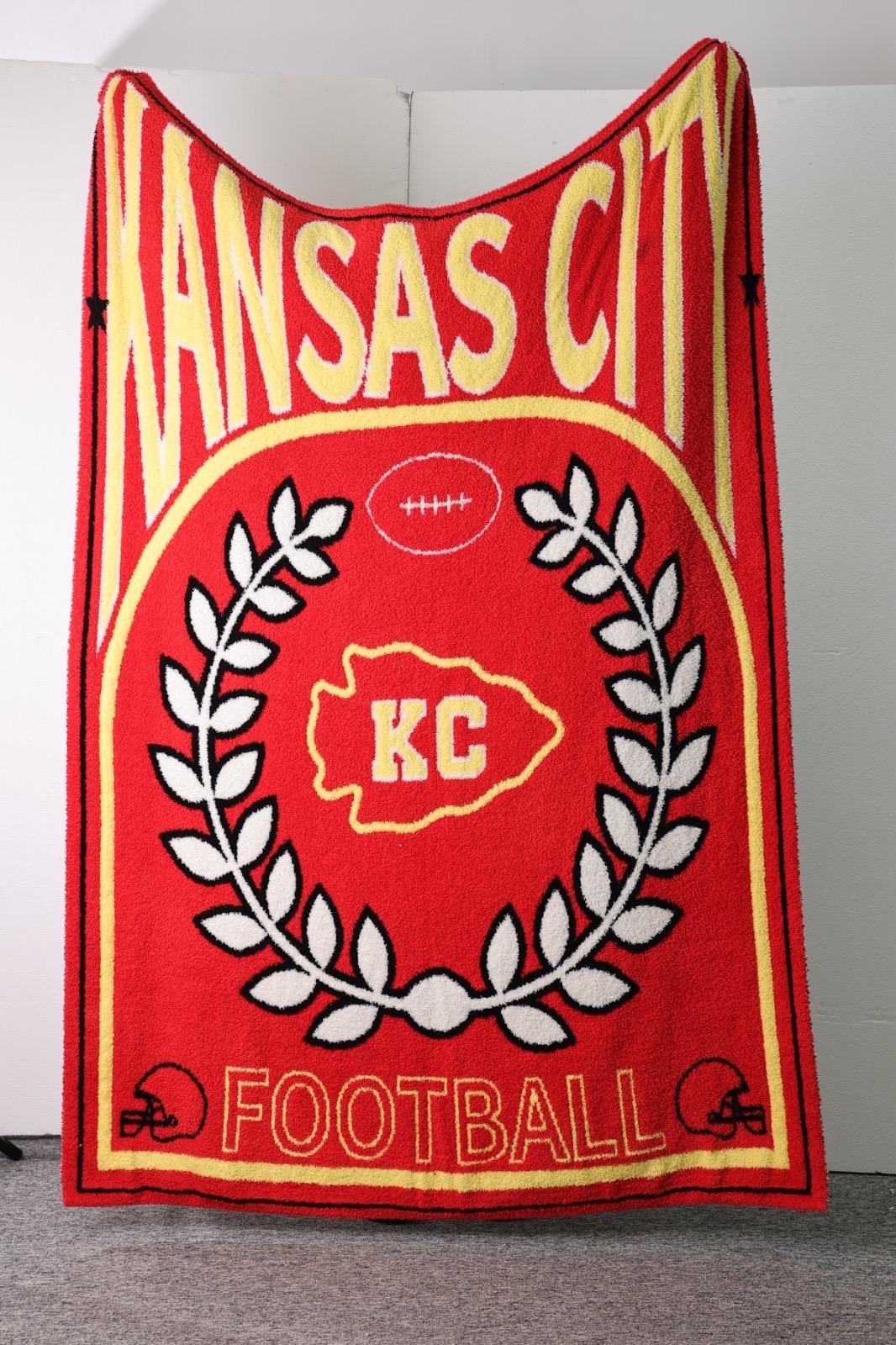 PRE-ORDER!!! New!! Large Kansas City Football Blanket, 100% Polyester Microfiber, Game Day Blanket, KC Game Day Blanket