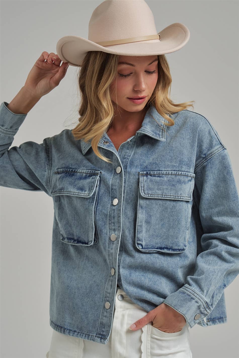 WASHED DENIM SHACKET WITH 3D FRONT POCKETS