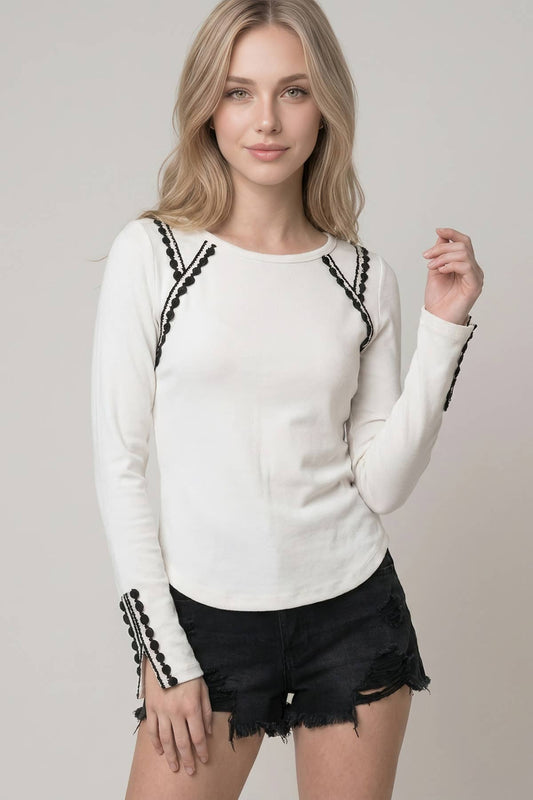 CONTRAST LACE TRIM RIBBED LONG SLEEVE BOAT NECK TOP