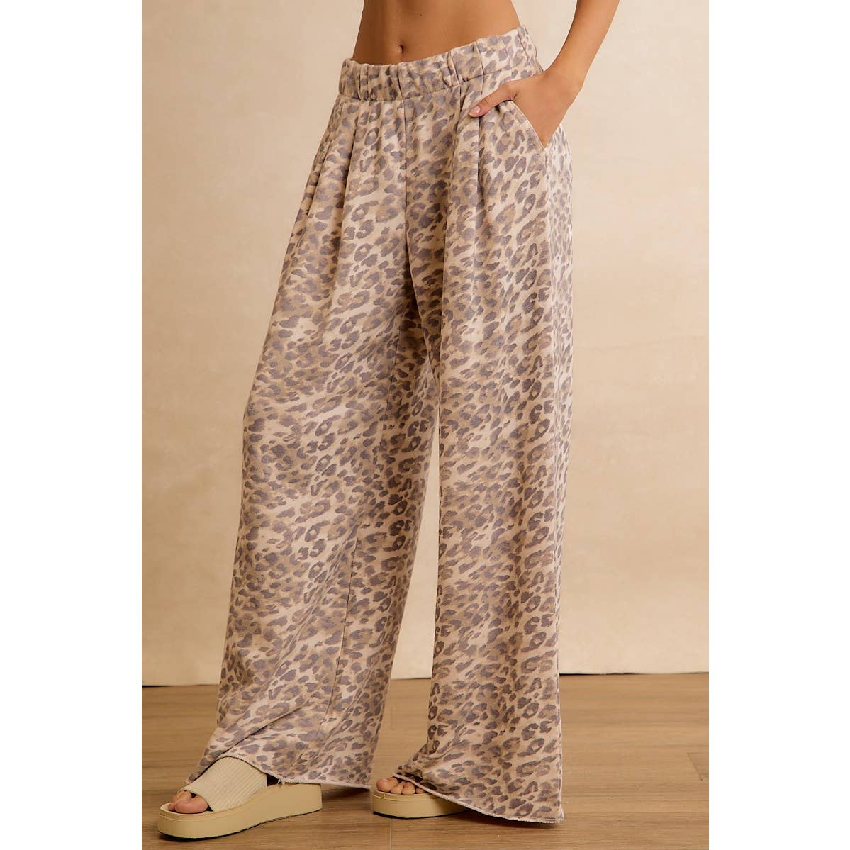 LEOPARD PRINT FULL LENGTH WIDE LEG PULL ON PANTS