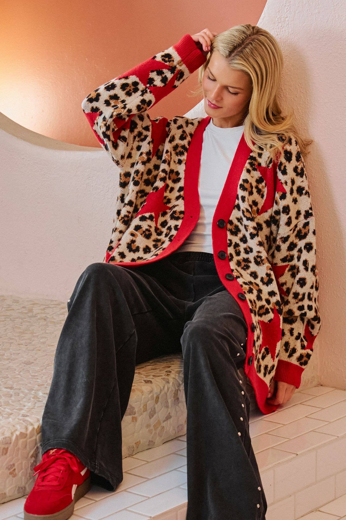 PLUS SIZE LEOPARD STAR CARDIGAN SWEATER