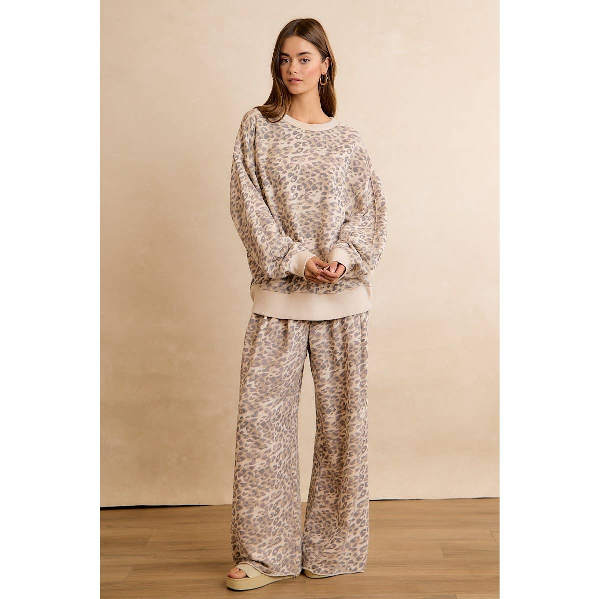 LEOPARD PRINT FULL LENGTH WIDE LEG PULL ON PANTS