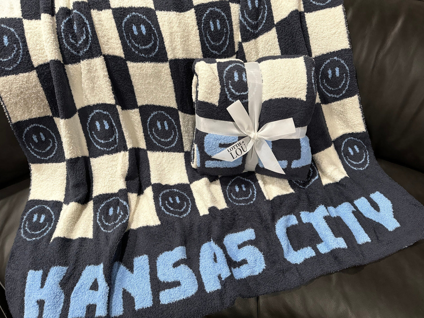 Large Kansas City Men’s Soccer Blanket, 100% Polyester Microfiber Blanket, Soft sports blanket, soccer blanket, Kansas City Baseball Bkanket